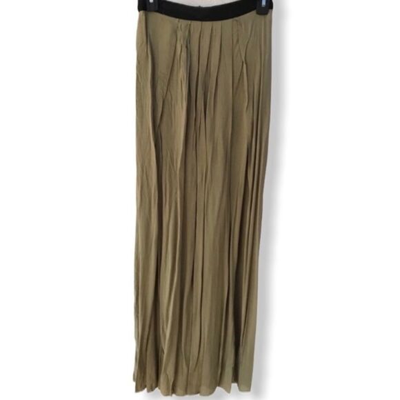 Bella Luxx Los Angeles Maxi Skirt‎ - Picture 1 of 10